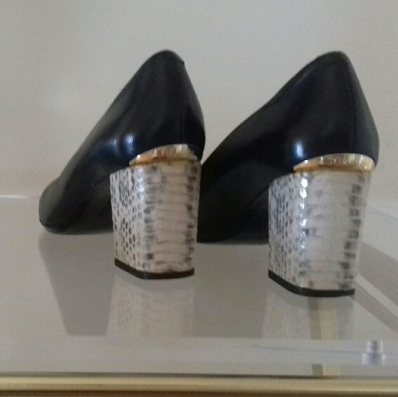 Calvin Klein block heel pump, size 7 - Picture 2 of 7